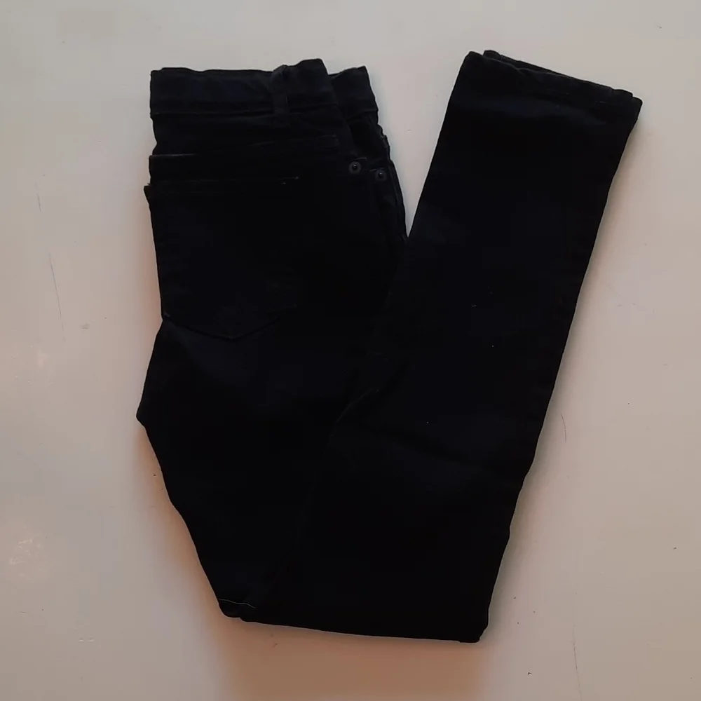 Children's Place size 10 black super skinny adjustable waist jeans